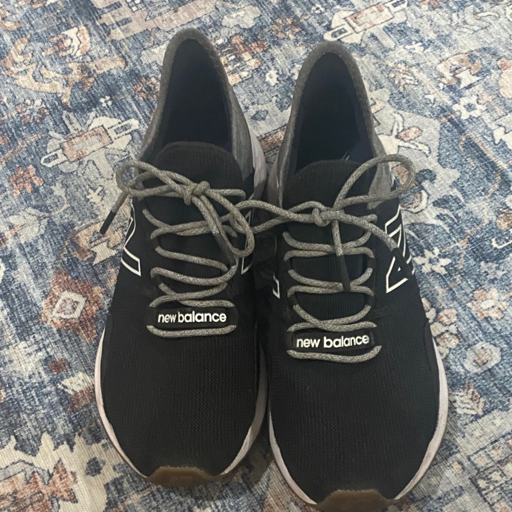 New Balance Black and Gray Sneakers